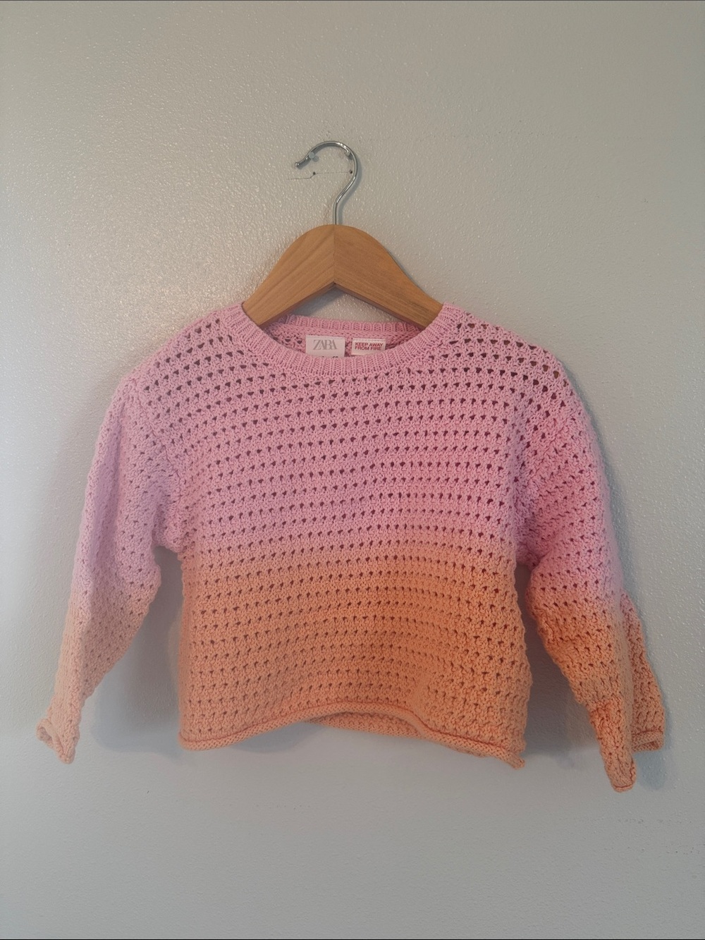ZARA Baby Toddler Girl Pink to Peach Ombre Open-Knit Crewneck Sweater Size 1 1/2